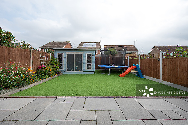 房产花园外观图片素材