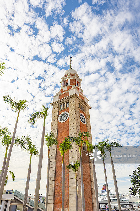 香港九龙尖沙咀钟楼图片素材