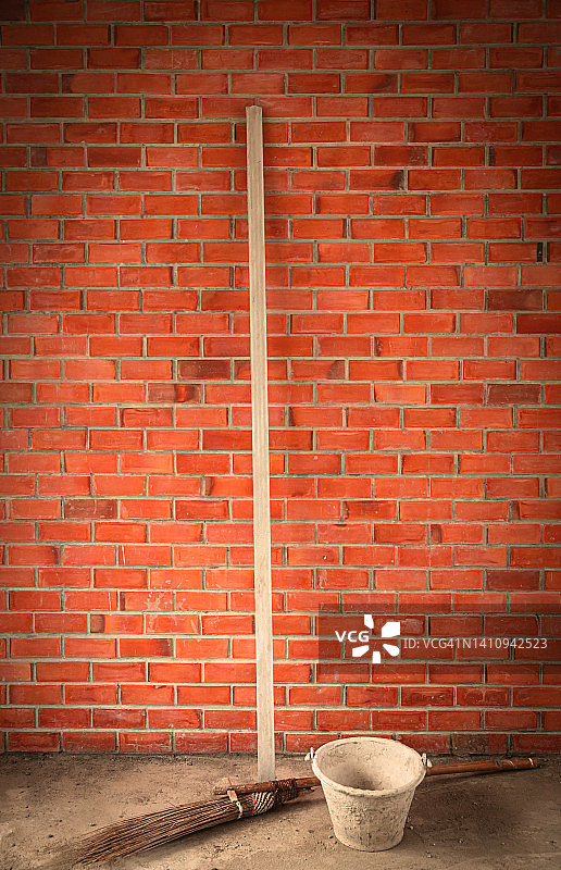 新砖墙和工具图片素材