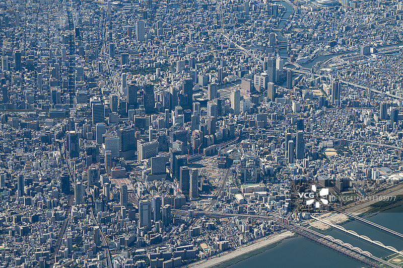 飞机航拍日本大阪城市建筑图片素材