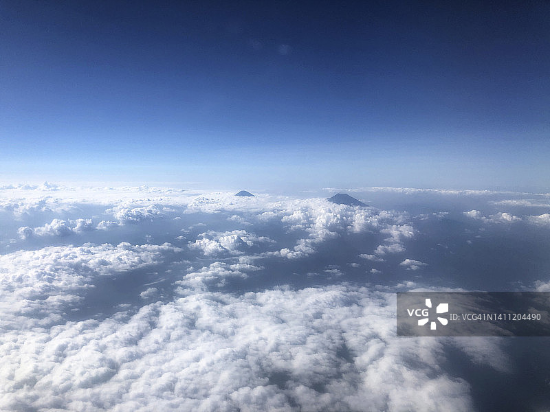 印度尼西亚爪哇日惹布罗莫火山鸟瞰图图片素材