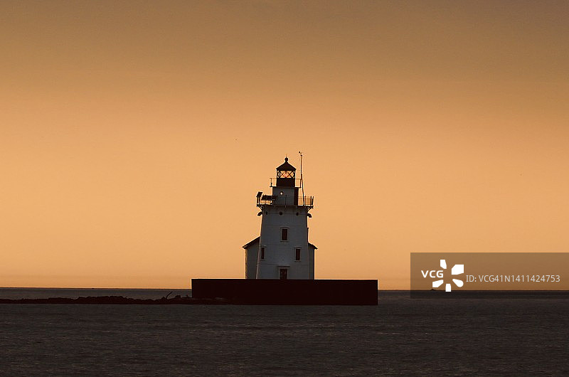 灯塔和守护者小屋图片素材