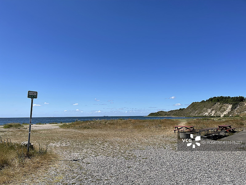 丹麦日德兰半岛萨姆索岛的空旷海滩图片素材