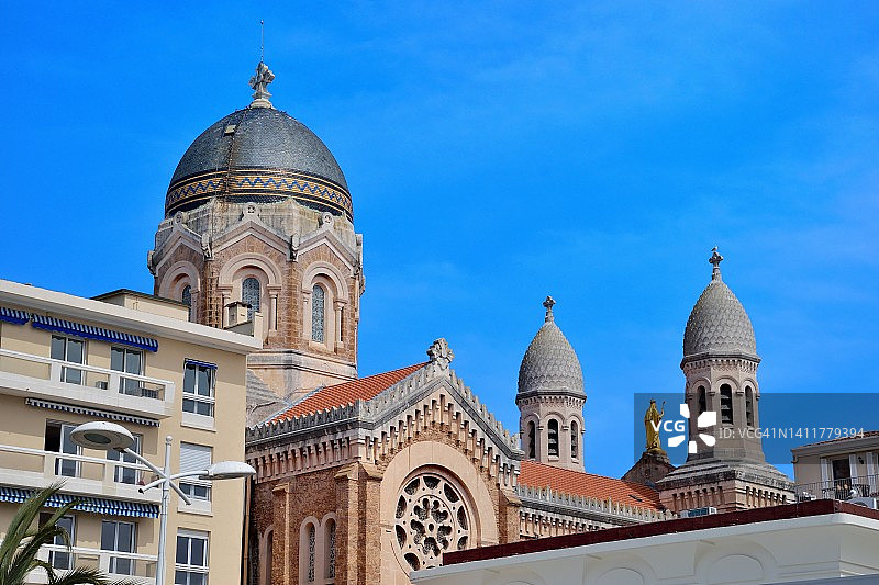 圣拉斐尔圣母大教堂图片素材
