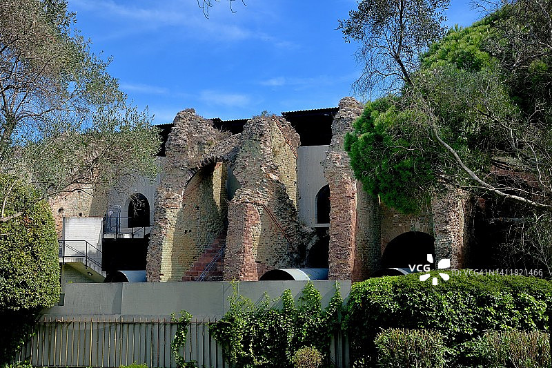 弗雷瑞斯竞技场，一个巨大的罗马圆形剧场图片素材