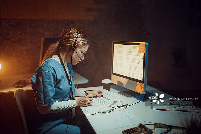 医疗客服人员图片素材