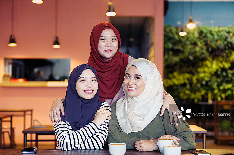 姐妹情谊图片素材