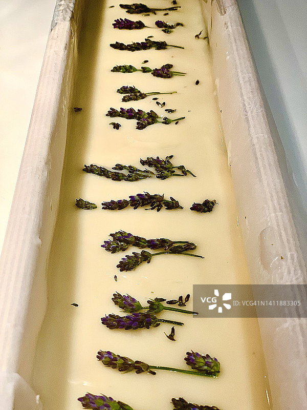 薰衣草香皂图片素材