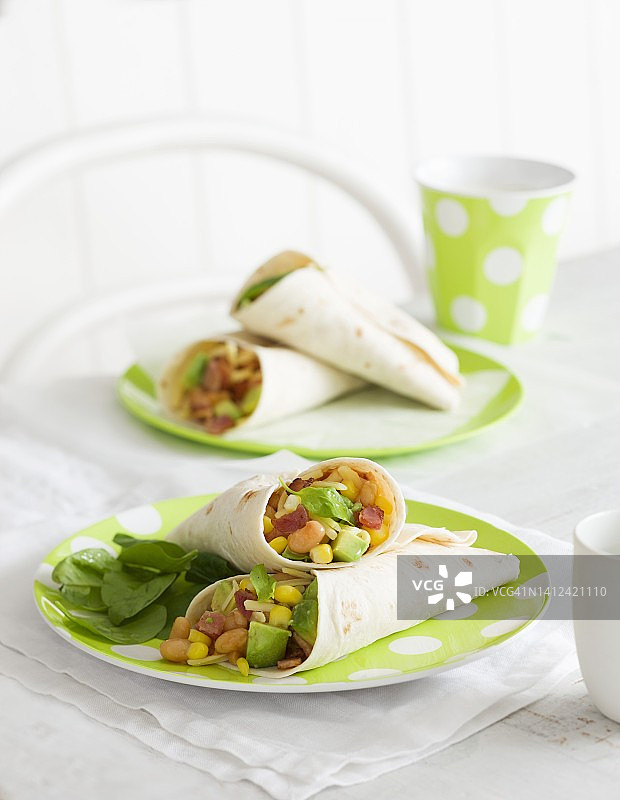 烤豆甜玉米墨西哥卷饼图片素材