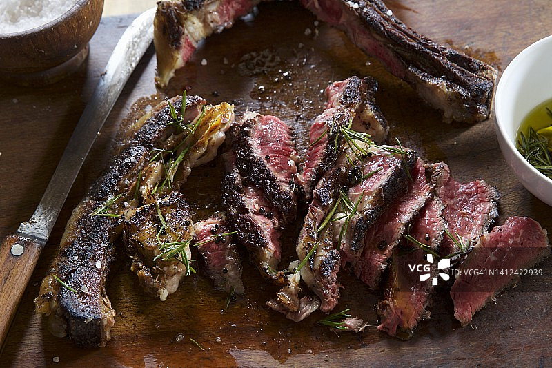 迷迭香牛排图片素材