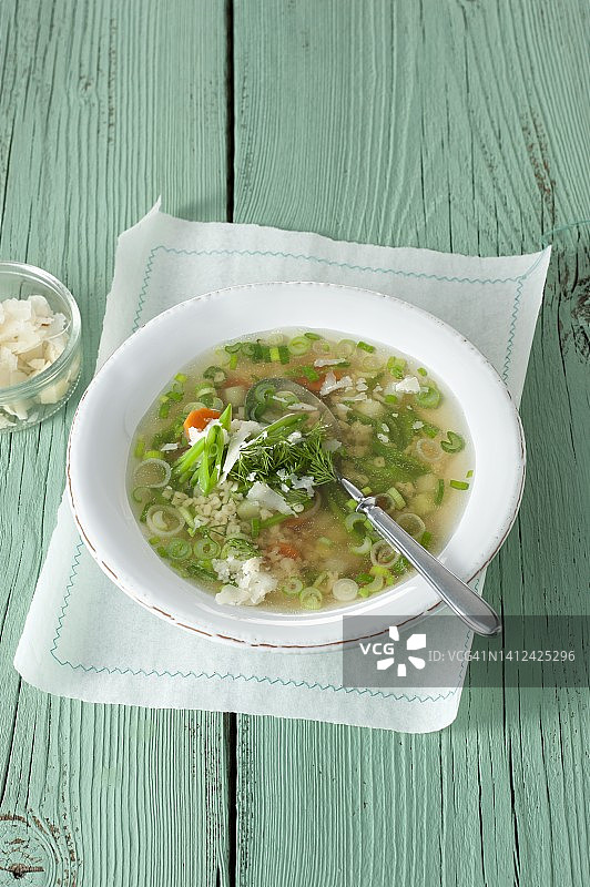 蔬菜鸡肉汤图片素材