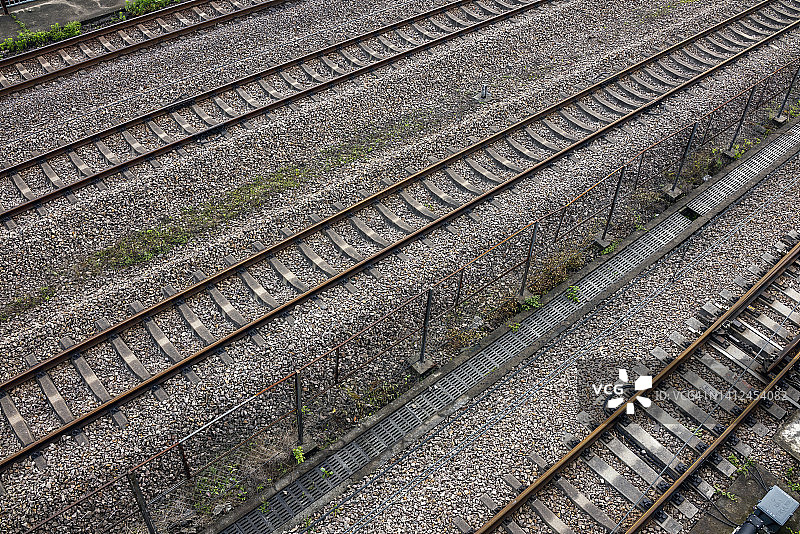 无人机拍摄的地铁轨道图片素材