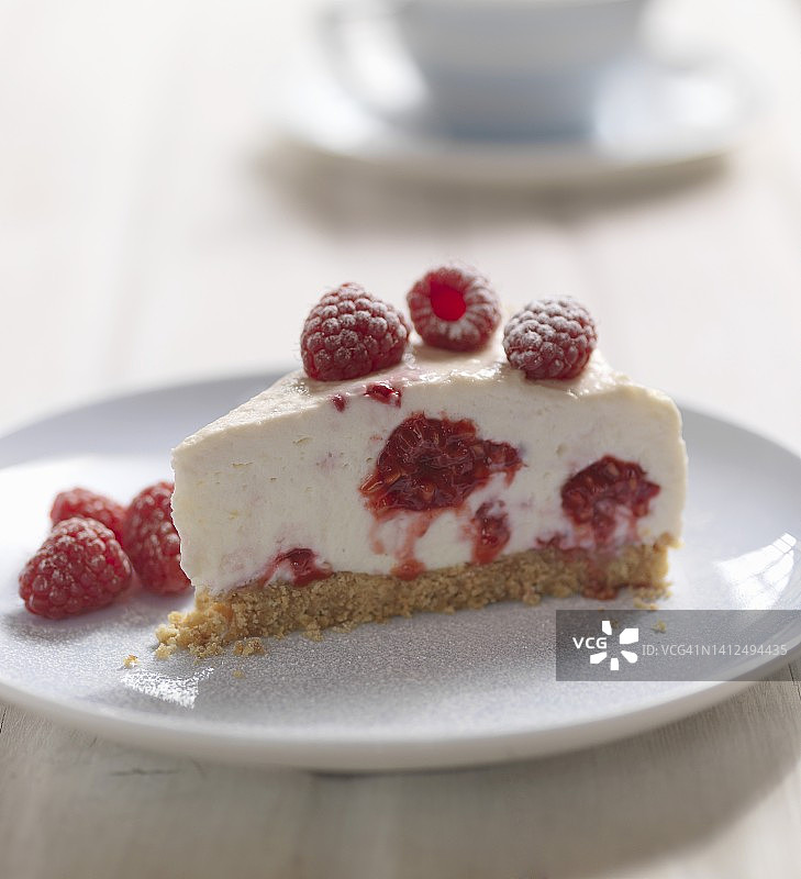 一片覆盆子芝士蛋糕图片素材
