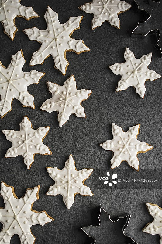 俯视的雪花姜饼图片素材
