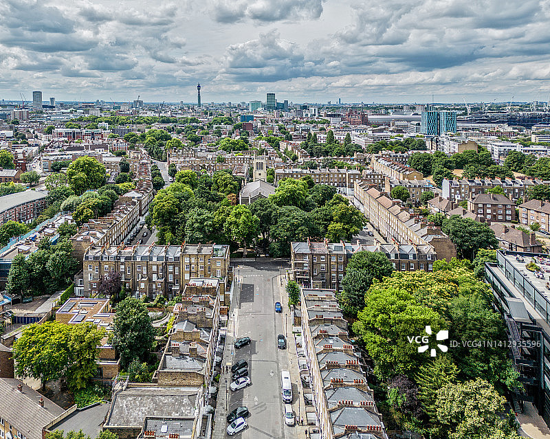 伦敦伊斯灵顿米德尔顿广场花园高角度景观图片素材