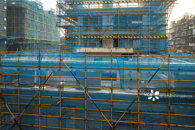 已封顶的建筑工地图片素材