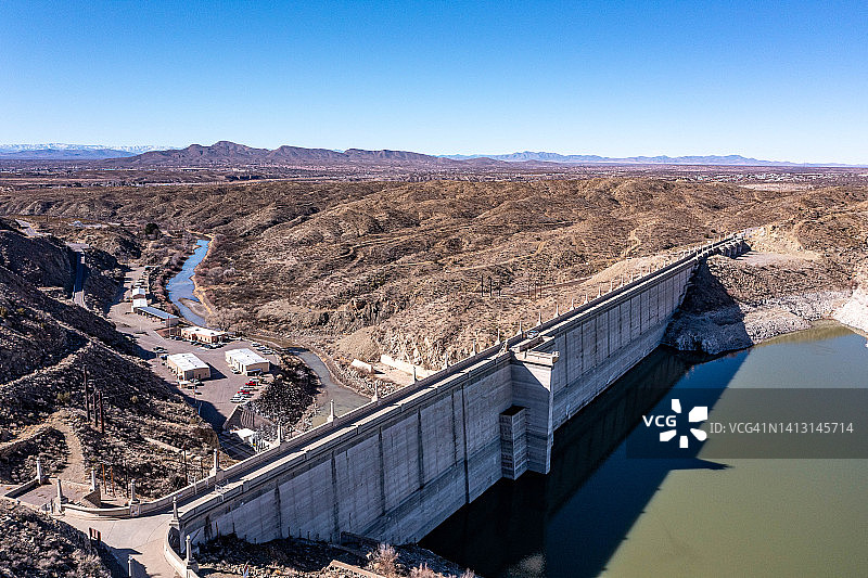 美国新墨西哥州水库低水位图片素材