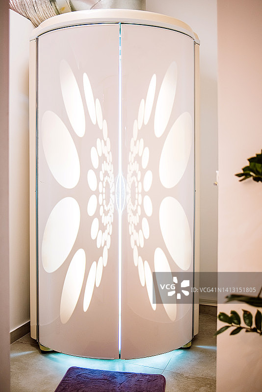 空无一人的日光浴室图片素材