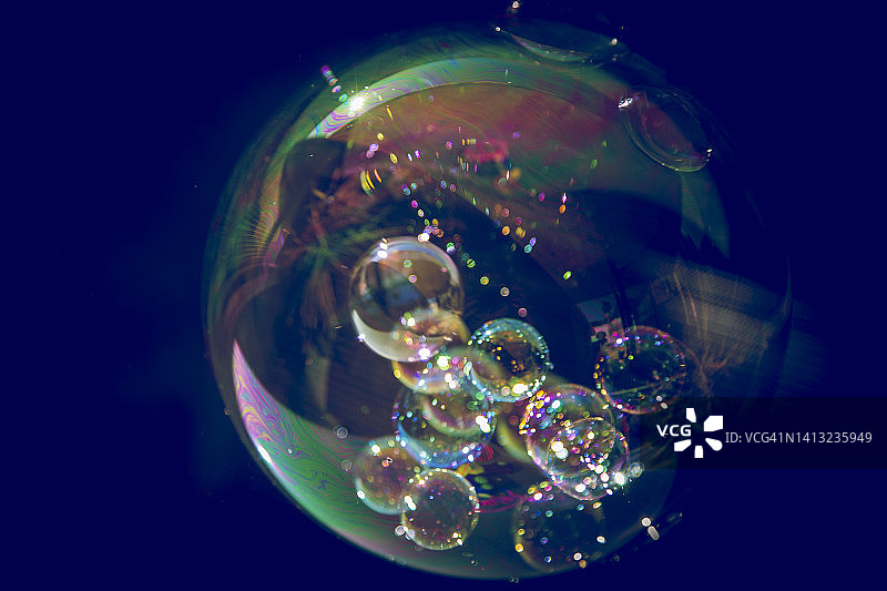 气泡中的气泡图片素材