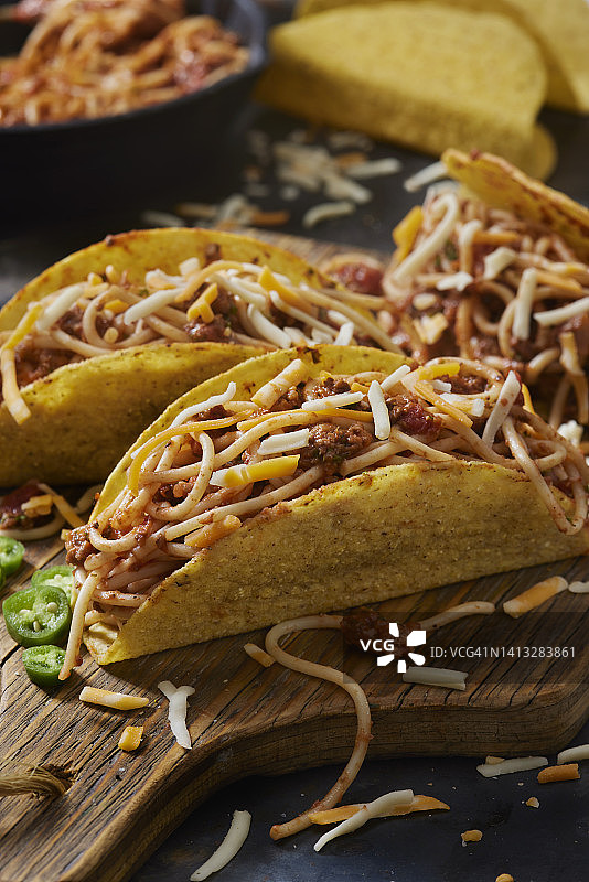 意大利面玉米饼图片素材