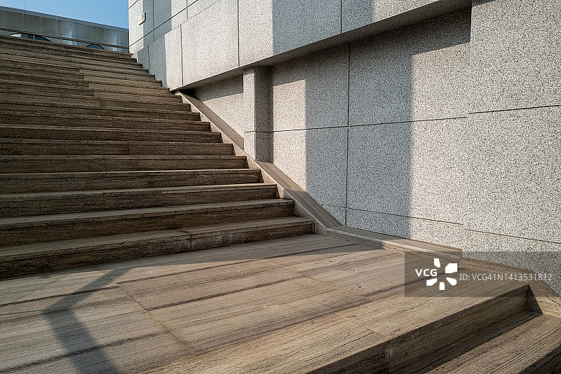 建筑物外的楼梯图片素材