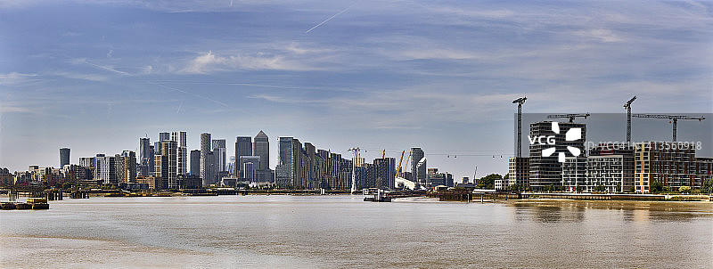 伦敦金丝雀码头金融住宅中心图片素材