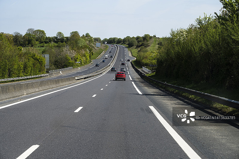 卡昂附近的公路图片素材