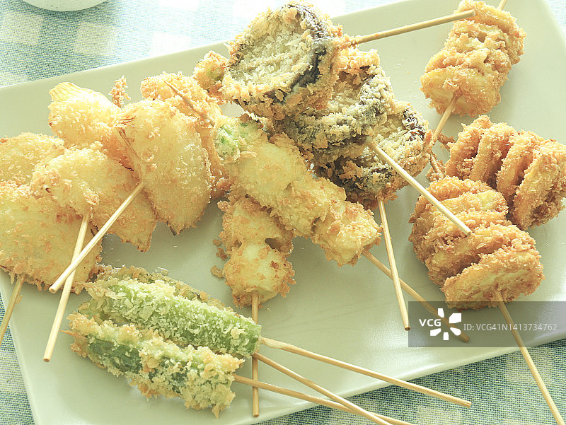 炸串：油炸串串小吃图片素材