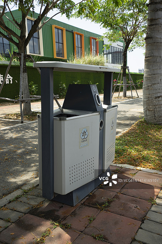 垃圾桶图片素材