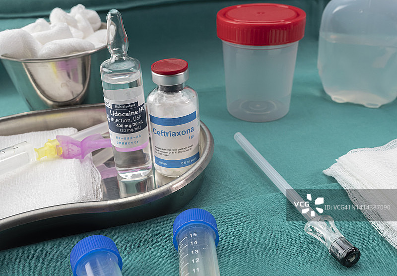 腰椎穿刺设备图片素材