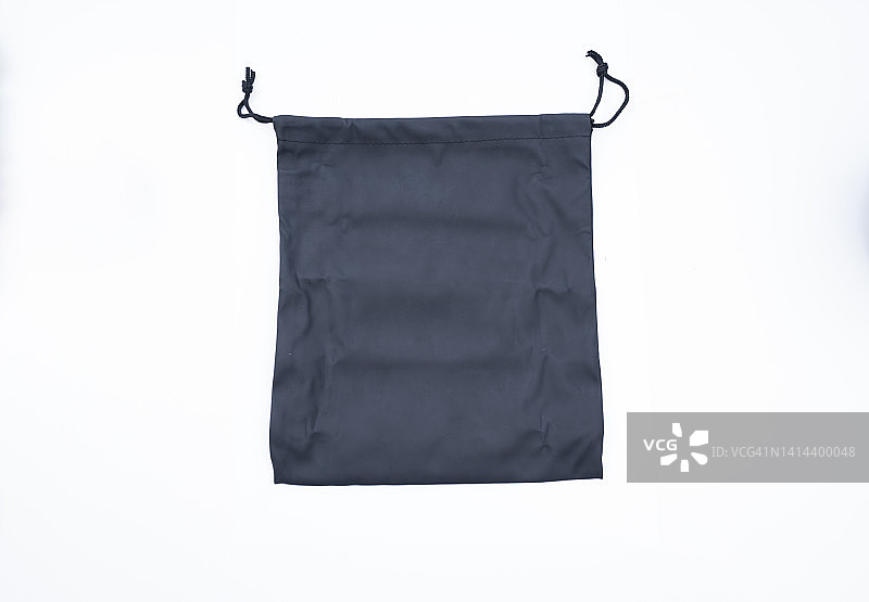 白色背景上的黑色束口袋模型图片素材