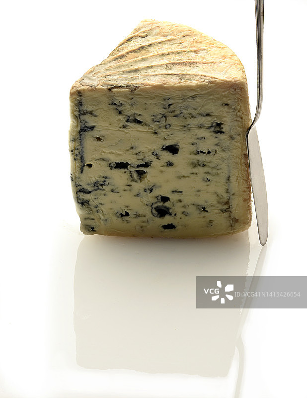 蓝纹奶酪块图片素材
