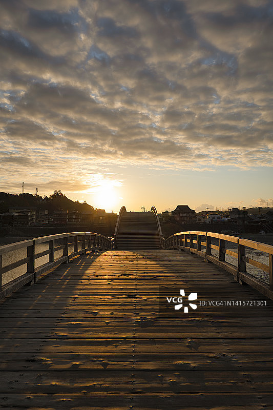 锦带桥与日出图片素材
