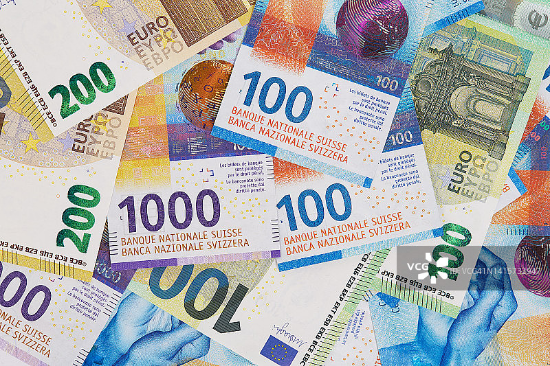 瑞士法郎和欧元背景图片素材