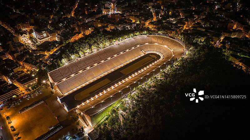 希腊雅典帕纳辛奈科体育场夜景航拍照片图片素材