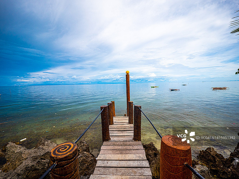 菲律宾宿务圣达菲班塔延岛玛雅海滩度假村图片素材