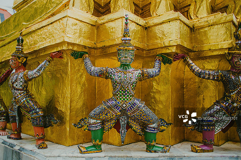 曼谷拉查瓦拉兰寺图片素材