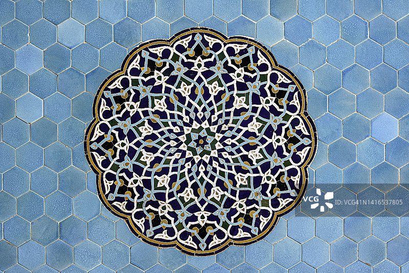 清真寺内的蓝色瓷砖图片素材