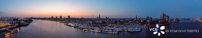 汉堡港全景-易北河图片素材