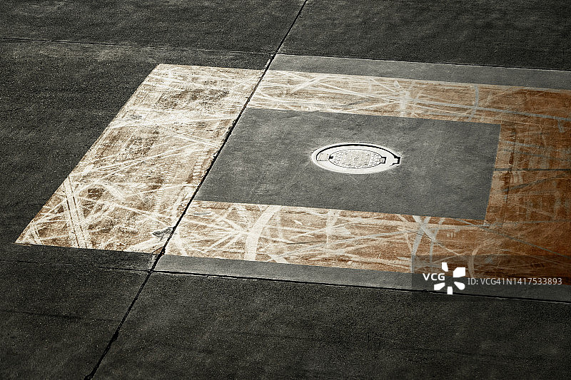 机场的沙井盖图片素材