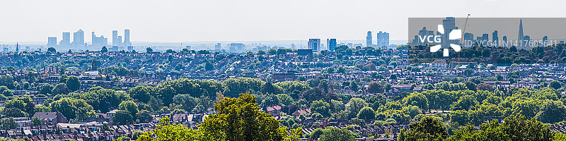 伦敦摩天大楼天际线鸟瞰郊区街道住宅全景图片素材