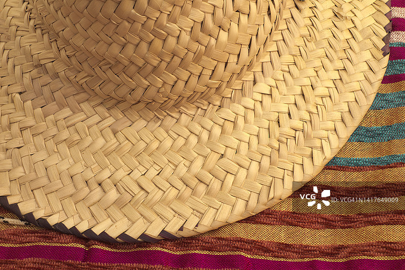 手工编织草帽图片素材