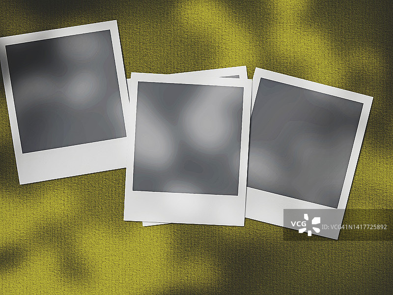 橙色背景上的秋季元素空白即时打印转印纸堆图片素材