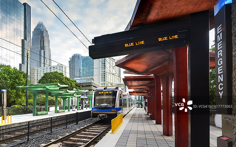 北卡罗来纳州夏洛特市的轻轨交通图片素材