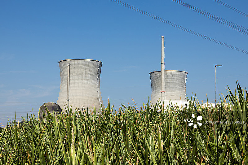 德国巴伐利亚州贡德雷明根核电站图片素材