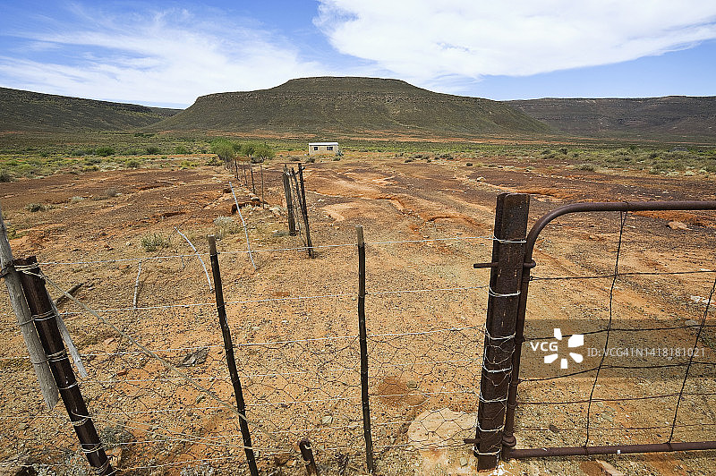 南非大卡鲁地区的农田乡村风光图片素材