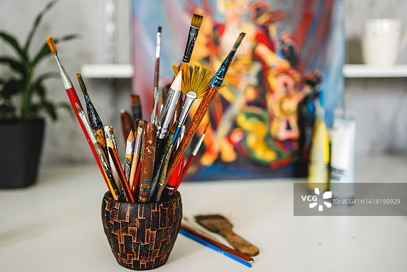 艺术工作室的画笔图片素材