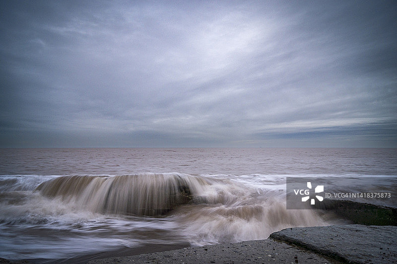 东约克郡伊辛顿海岸的海岸侵蚀图片素材