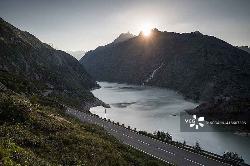 瑞士格里姆瑟尔山口的景色图片素材