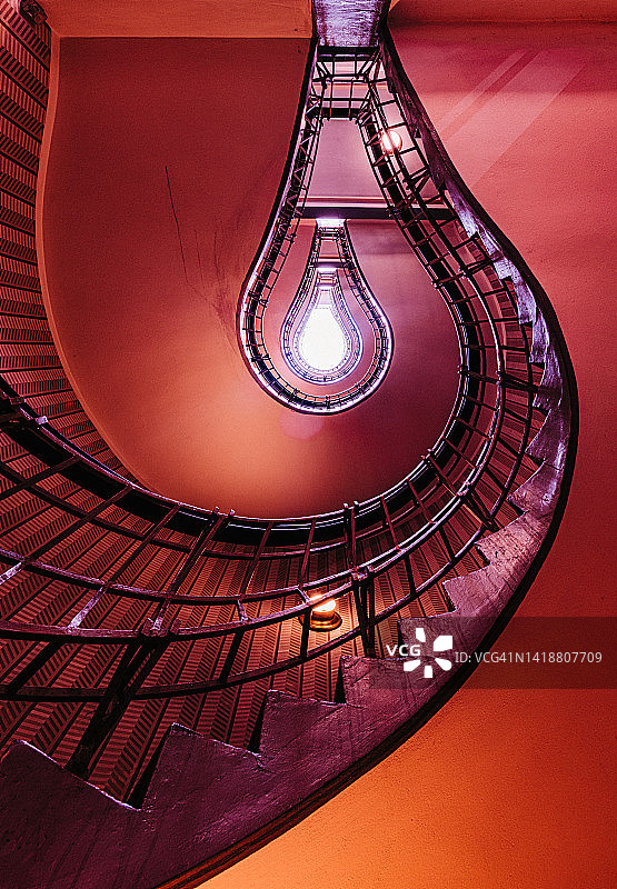 灯泡楼梯图片素材